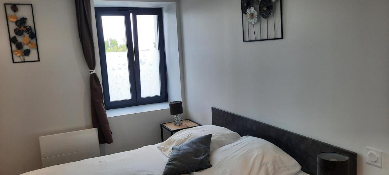 Les Appartements De La B Saint-Benoit-des-Ondes Exterior photo